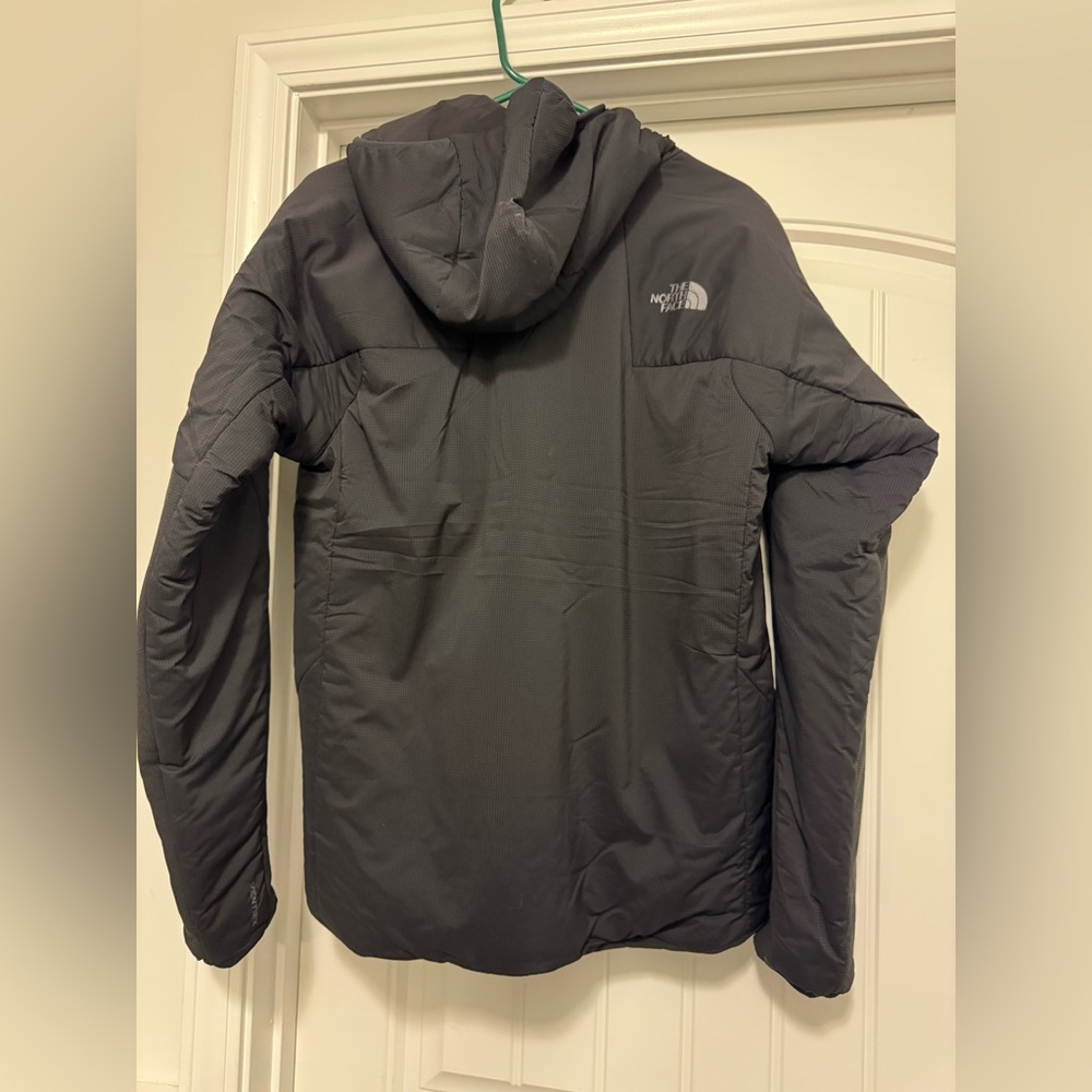 Men’s North Face Light Jacket. Medium, like new, rarely worn. BLACK